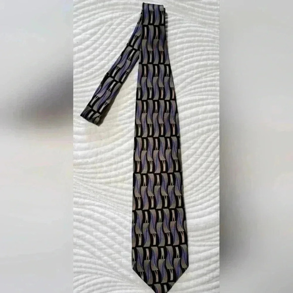 ❤️ 2/$14 -  Men's Silk Tie - Picture 1 of 5